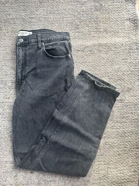 Abercrombie & Fitch Women’s Washed Black Relaxed Jeans